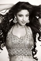 Richa Gangopadhyay Latest Photos